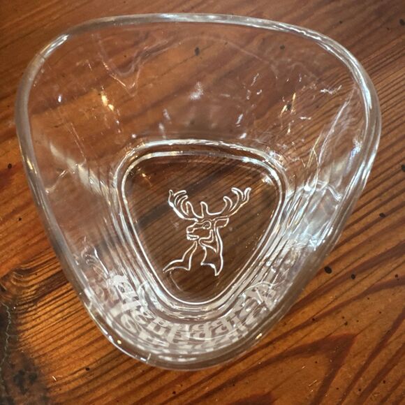 Glenfiddich Etched Embossed Stag Head Triangle Scotch Whiskey Glass - Picture 4 of 9